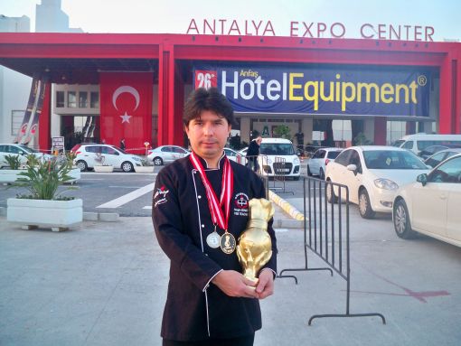  Validen Bakandan Öğretmene Ödül Belgesi, Aylıkla Ödül, Şehit Yüzbaşı Özgür Özekin Mesleki ve Teknik Anadolu Lisesi, Yiyecek İçecek Hizmetleri Alanı, Müdür Yardımcısı Sezgin Gündüz